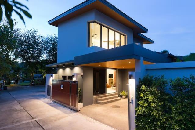 Villa Crystal Two-Bedroom Private Pool Villa Phuket Dış mekan fotoğraf